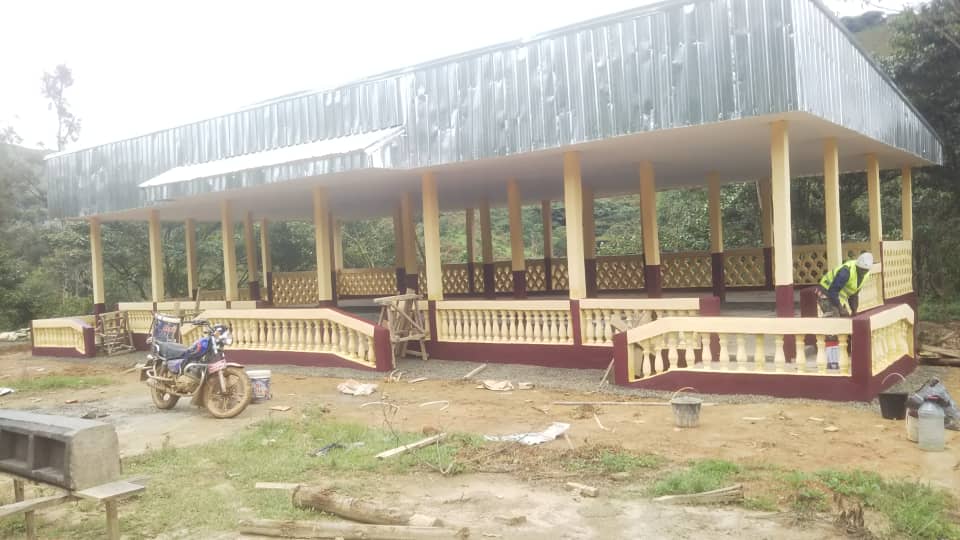 Nkum market in Njikwa, momo division